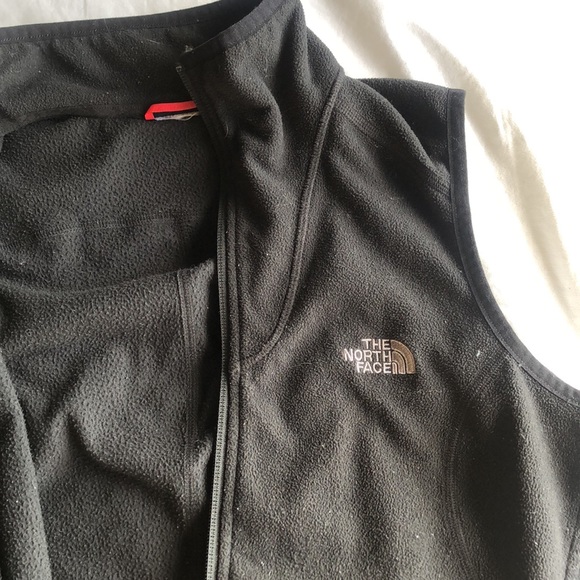 North Face fleece vest - Picture 2 of 4